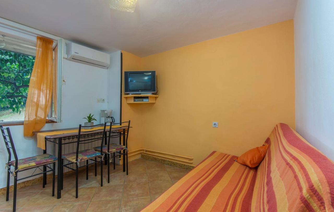 Apartment Complex Sauko โปเรช ภายนอก รูปภาพ